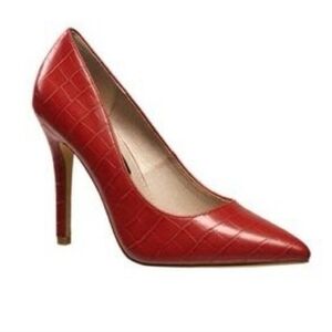 French Connection Red Croc-Embossed Pointed Toe Stiletto Pump $98 Retail